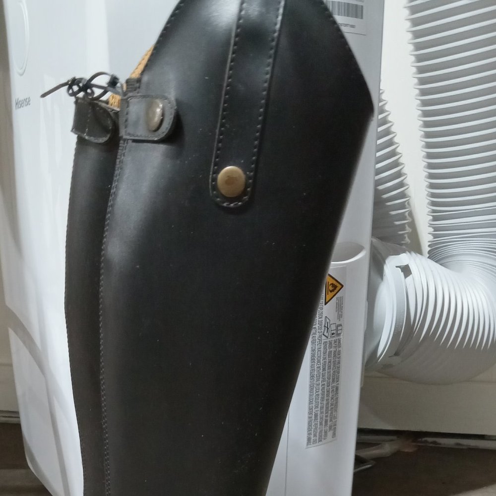 New / like black field English Equestrian boots size 7 tall - Picture 9 of 12